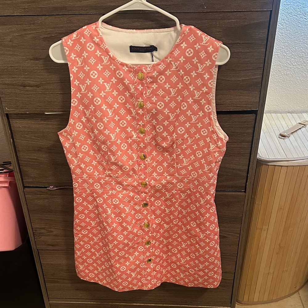 Louis Vuitton Coral Sleeveless Logo Button-Front Dress